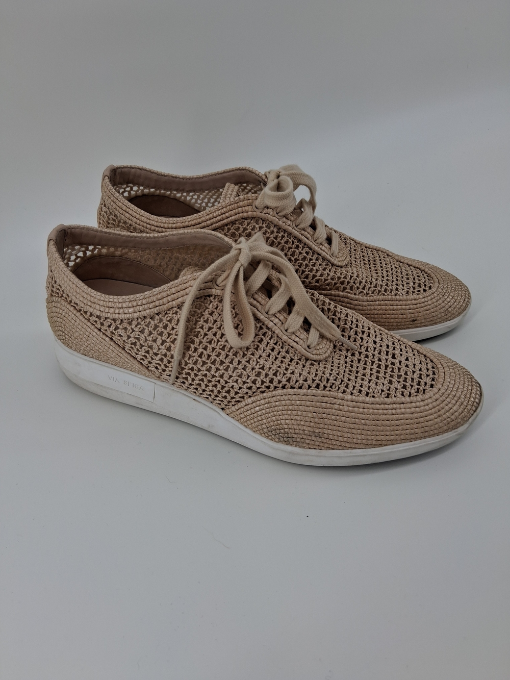 Via Spiga Beige Crochet Lace-Up Sneakers